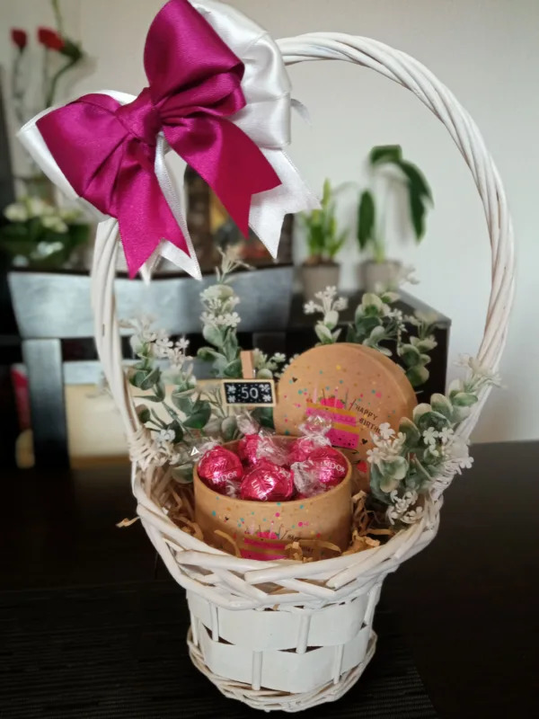 Роденденска кошница — рачно изработен подарок, Made By Me Виница